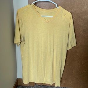 Lululemon Men’s 5 Year Basic V Neck, Size M